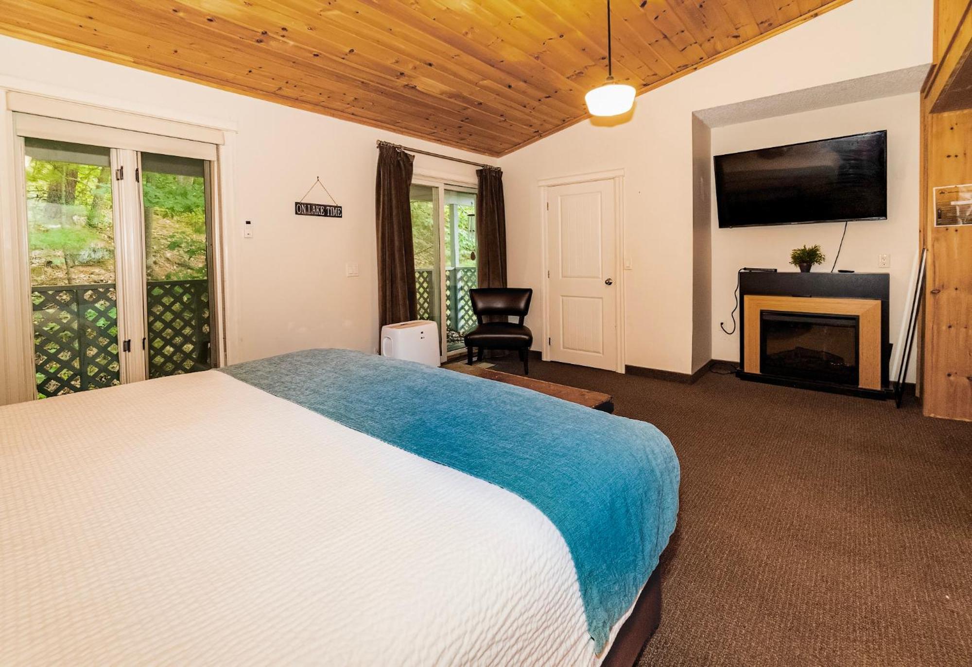 3 Pines Lodge Muskoka Huntsville Esterno foto
