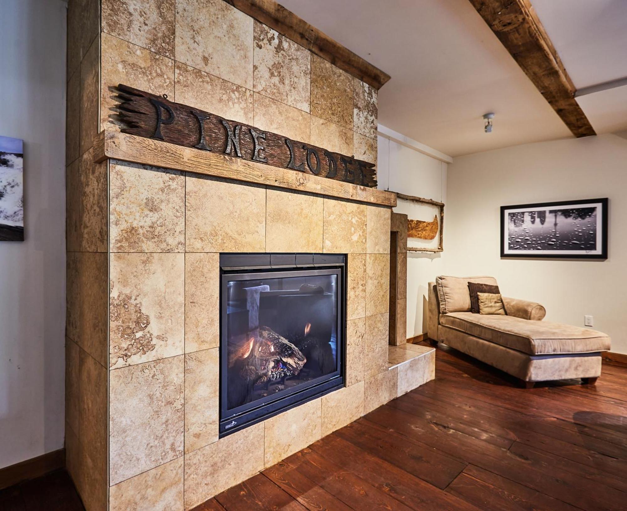 3 Pines Lodge Muskoka Huntsville Esterno foto